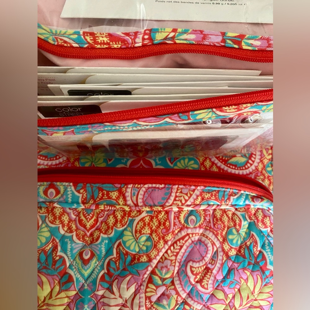 Vera Bradley Hanging Travel Cosmetics Case with 20+ Color Street Sets & Extras++